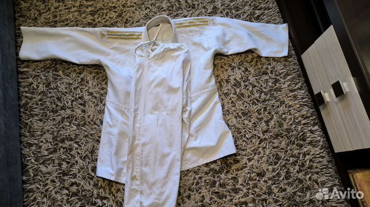 Кимоно для дзюдо adidas 180 белое