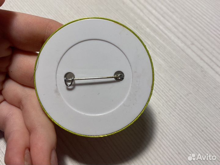 Значок светоотражающий y2k