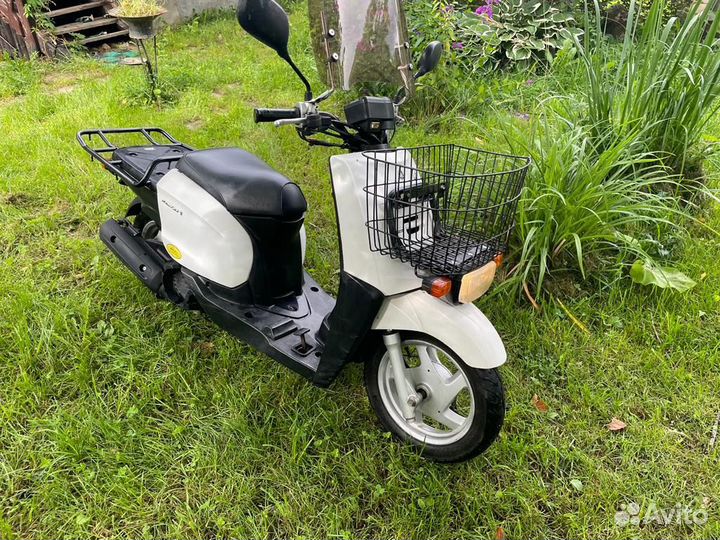 Продам скутер Yamaha Gear