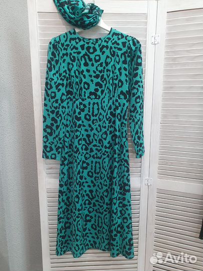 Платье вечернее