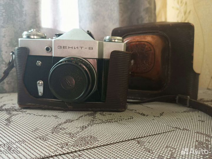 Плёночный фотоаппарат 