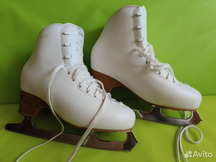 Коньки фигурные edea