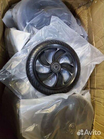 Заднее колесо для самоката Kugoo S3