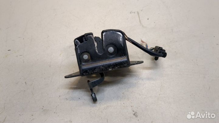 Замок багажника Fiat Stilo, 2002