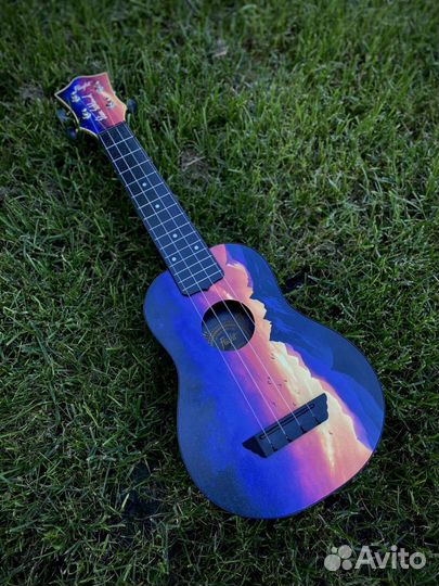 Укулеле Flight TUS-EE sunset новое с комплектом
