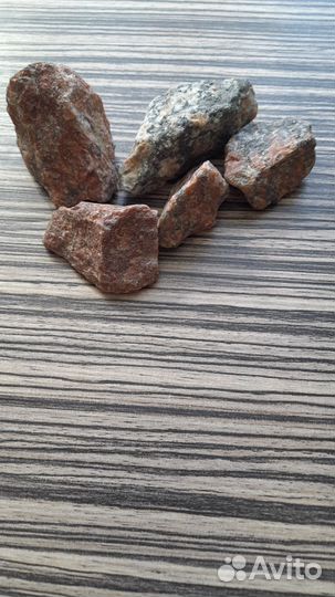 Природный гранит