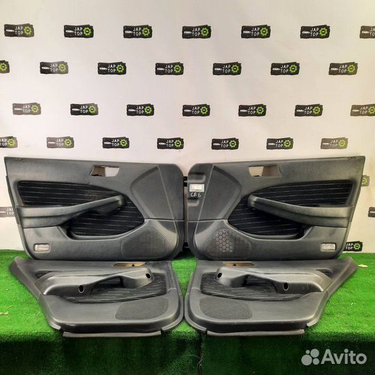 Обшивка двери (комплект) Honda Accord 6 CF6 2.3