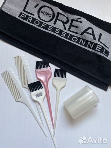Для парикмахера кисти расчески полотенце L’Oréal
