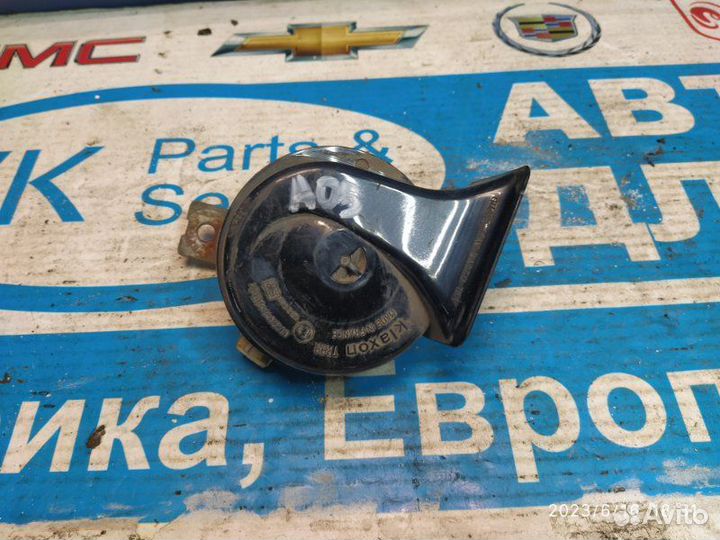 Звуковой сигнал прав. Opel Zafira 05-15