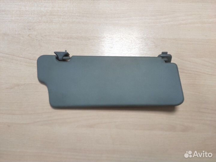 Козырек солнцезащитный передний левый Chevrolet