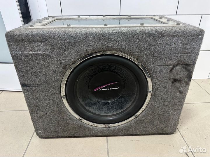 Продам сабвуфер