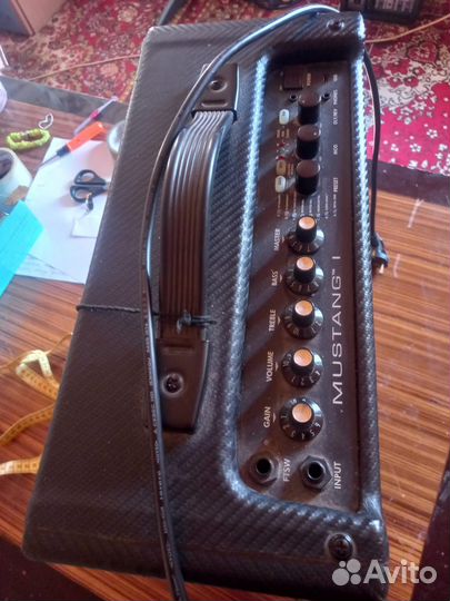 Гитарный комбоусилитель fender