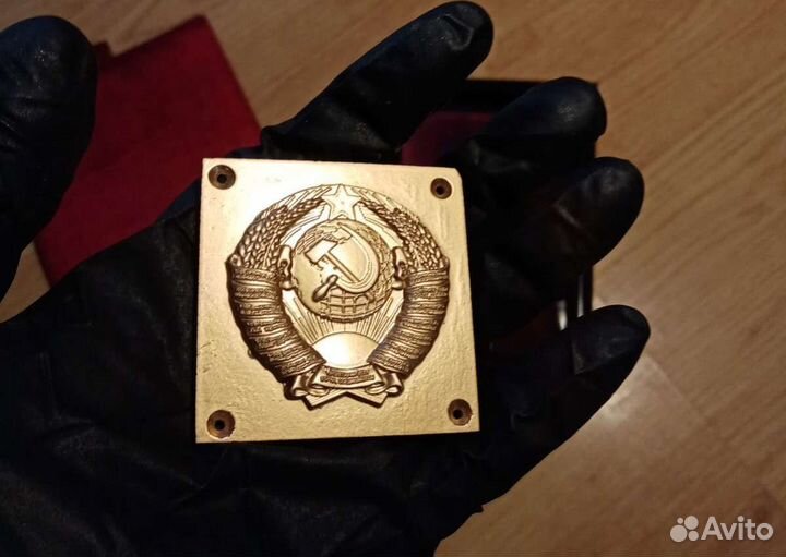 Знак пограничного столба сувенирный