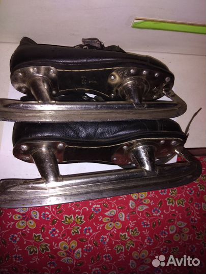 Коньки прогулочные, дутыши советских времён