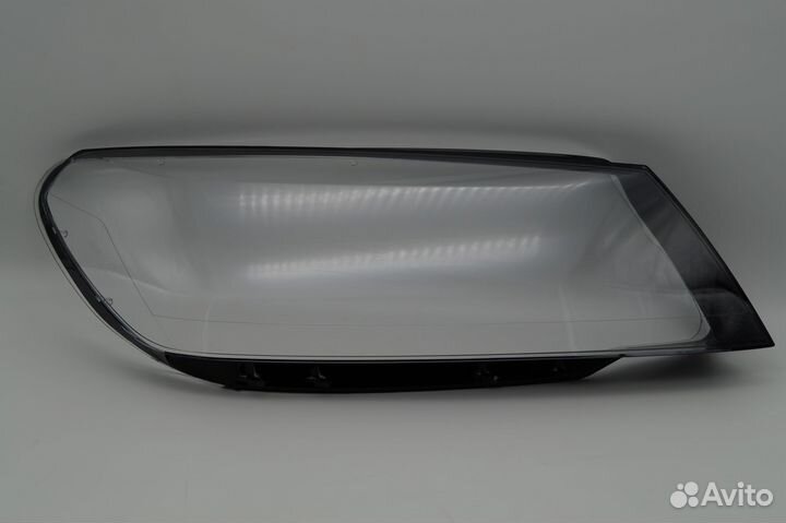 Стекло фaры Volkswagen Touareg FL 2014-2018 правое