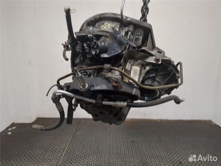 Кпп 6-ст.мех. (МКПП) Renault Trafic, 2005