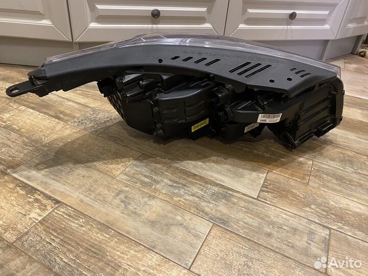 Фара левая kia sorento