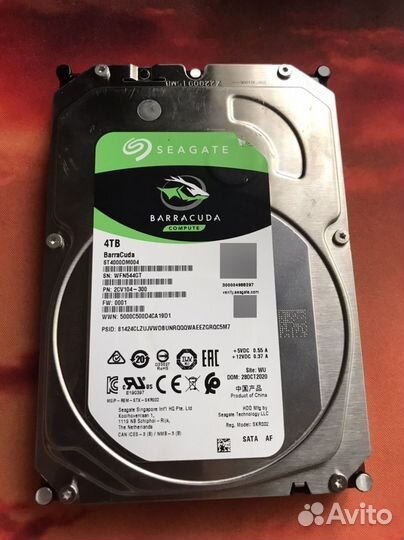 Жесткий диск Seagate BarraCuda 4тб ST4000DM004