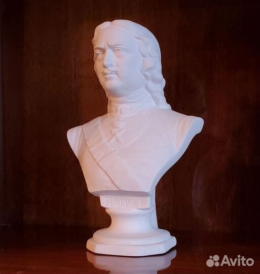 Бюст: Петр I
