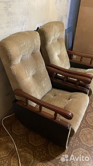 Кресло для гостинной