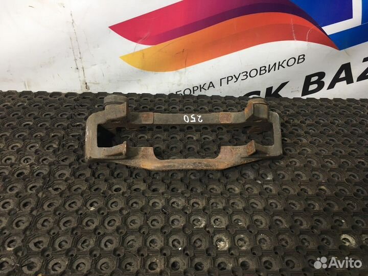 Скоба суппорта Renault Premium