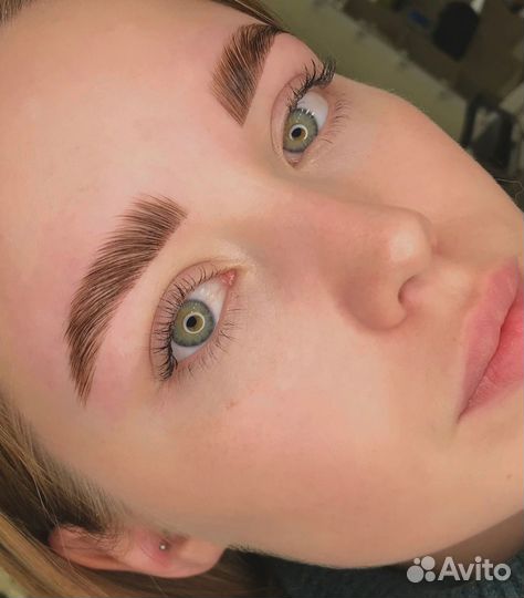 Брови (моделирование / окрашивание/ ламинирование)