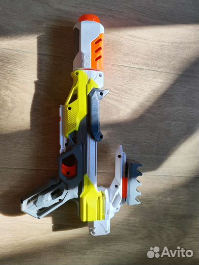 Nerf бластеры