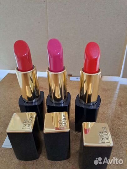 Помада кремовая для губ Estee Lauder