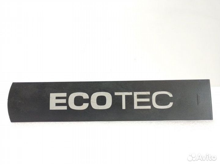 Крышка двигателя декоративная Chevrolet Cruze 1.8