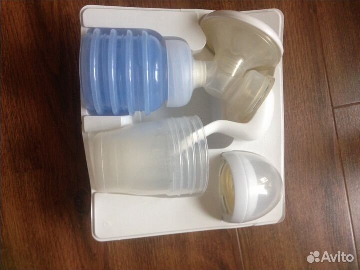 Молокоотсос Avent