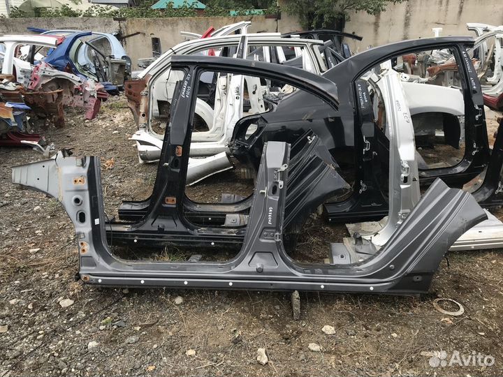 Порог со стойкой левый Geely Emgrand EC7 2009–2017