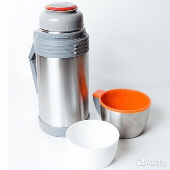 Термос для еды 1,8 литра новый в наличии