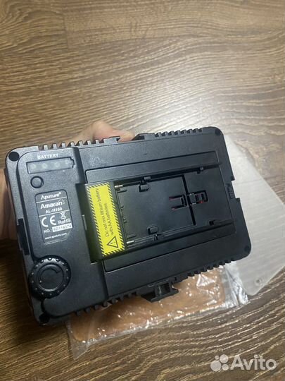 Осветитель накамерный