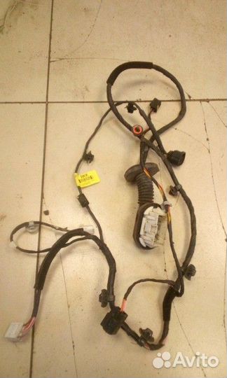 Электропроводка двери передней правой Kia Rio