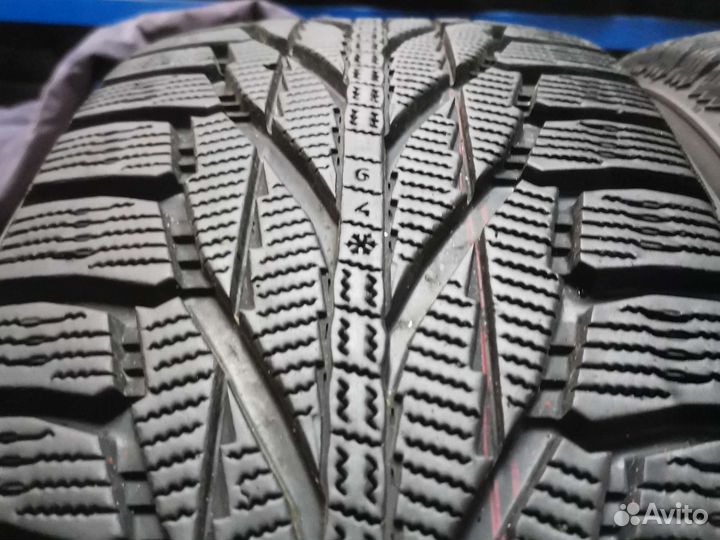 Nokian Tyres Hakkapeliitta R2 SUV 235/65 R17