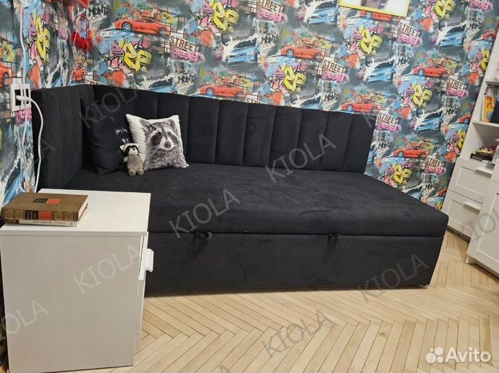 Детская кровать с бортиками