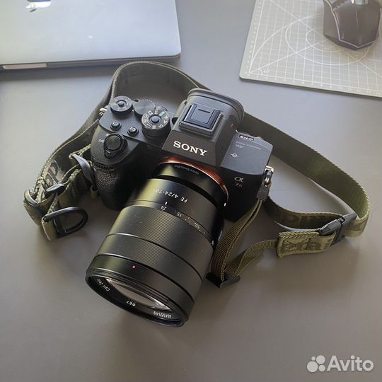 Sony alpha a7r iv 4 zeiss 24 70
