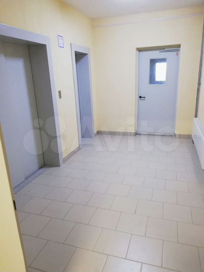 1-к. квартира, 42 м², 9/17 эт.