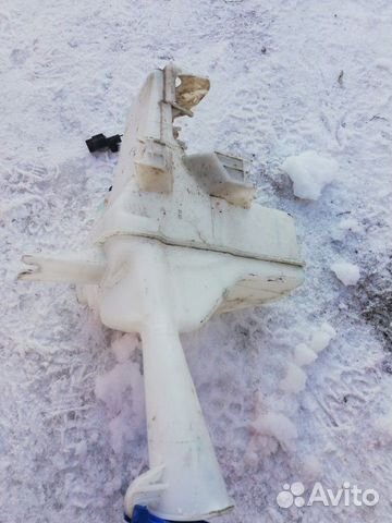 Бачок омывателя Киа Рио 3