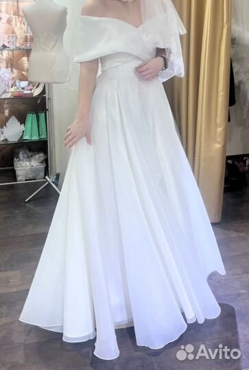 Свадебное платье и фата