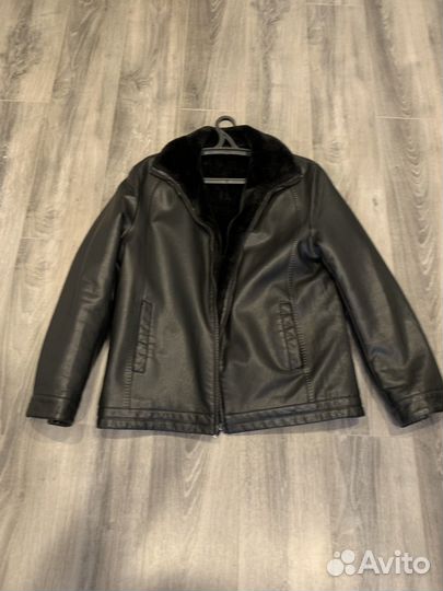 Кожаная куртка с мехом