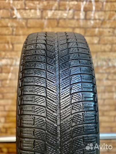 Michelin X-Ice 3 205/55 R16 94H