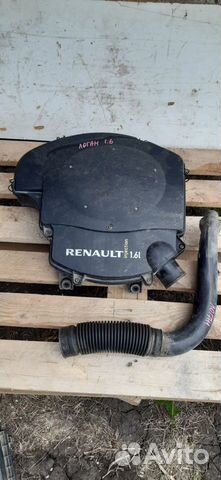 Корпус воздушного фильтра Renault Logan