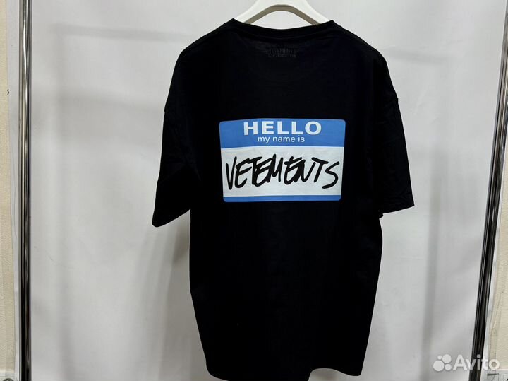 Футболка Vetements hello