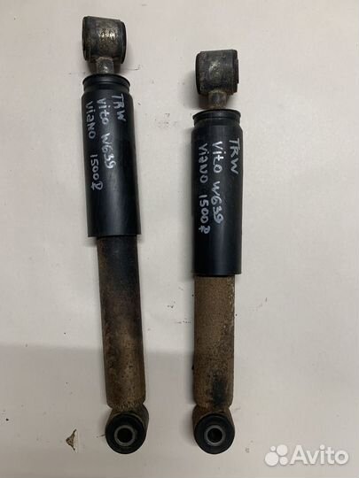 Амортизатор задний Mercedes W639