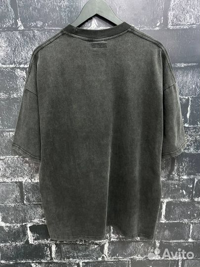 Оверсайз футболка Vetements