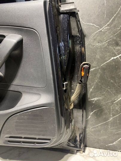 Дверь боковая задняя левая Volkswagen Polo MK5