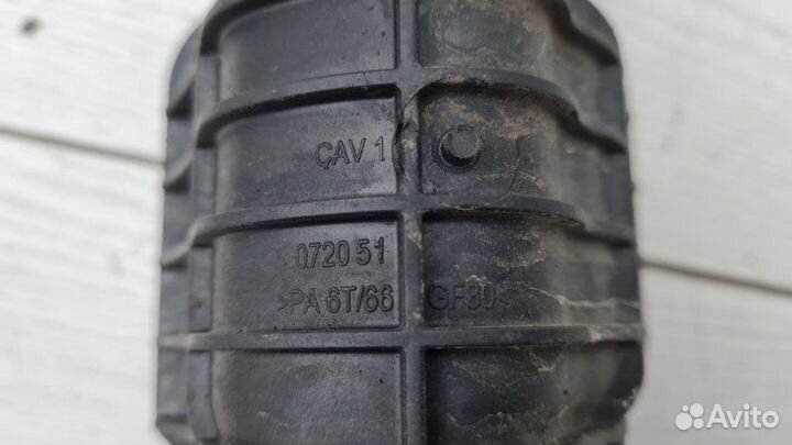 Патрубок воздушный Peugeot 3008 1 DV6C 2012