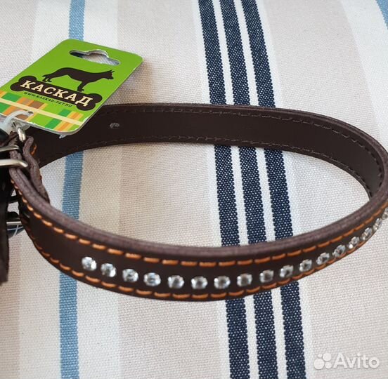 Ошейник для собаки новый кожаный со стразами