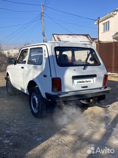 LADA 4x4 (Нива) 1.7 МТ, 2009, 150 000 км